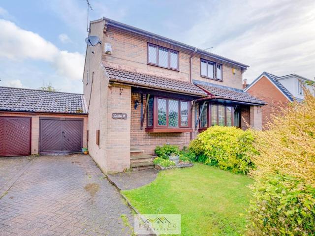 2 bedroom semi detached house for sale