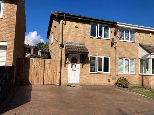2 bedroom semi detached house for sale