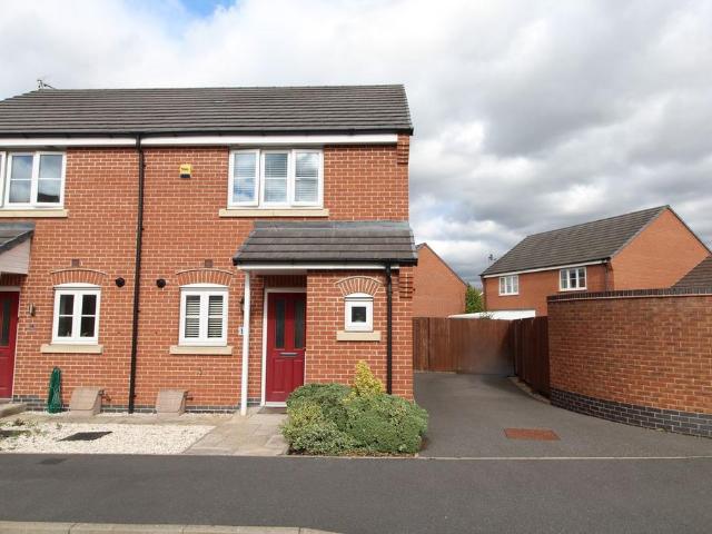 2 bedroom semi detached house for sale