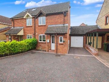 2 bedroom semi detached house for sale