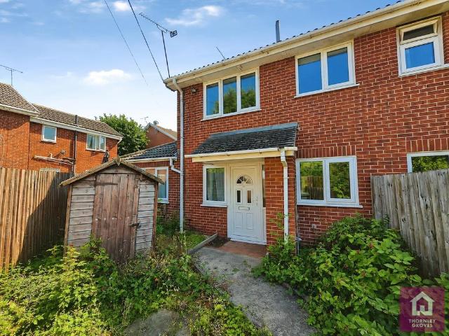 2 bedroom semi detached house for sale