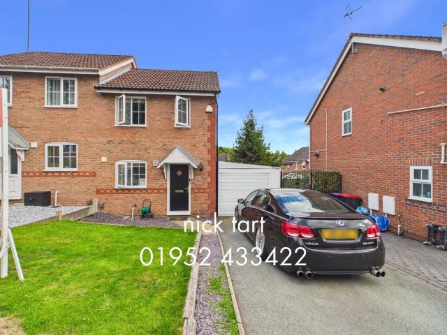 2 bedroom semi detached house for sale