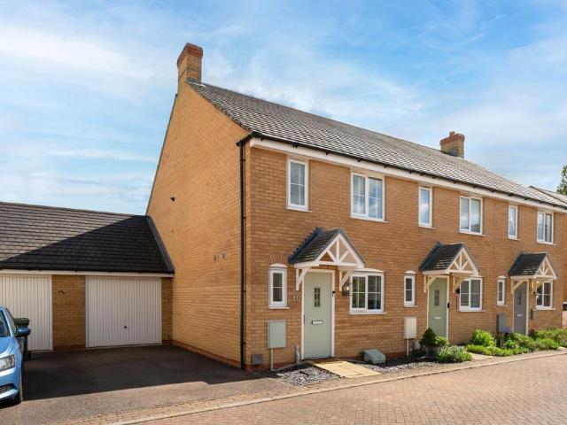 2 bedroom semi detached house for sale