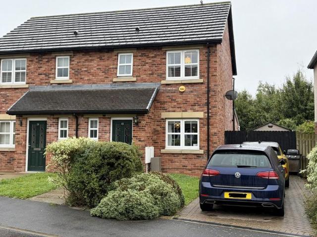 2 bedroom semi detached house for sale