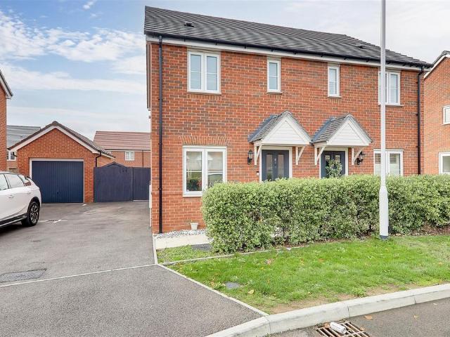 2 bedroom semi detached house for sale