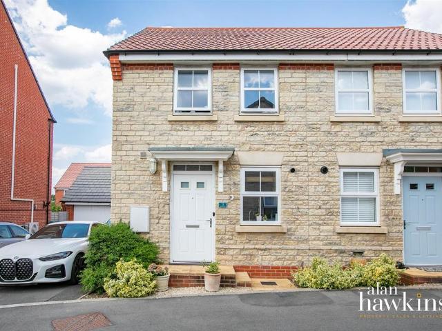 2 bedroom semi detached house for sale