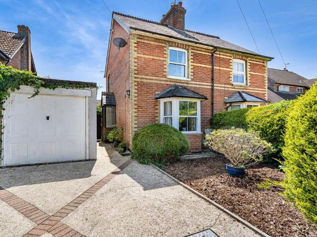 2 bedroom semi detached house for sale