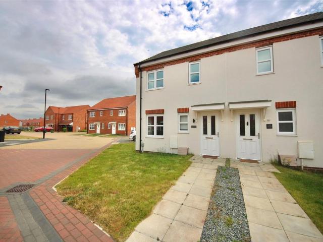 2 bedroom semi detached house for sale