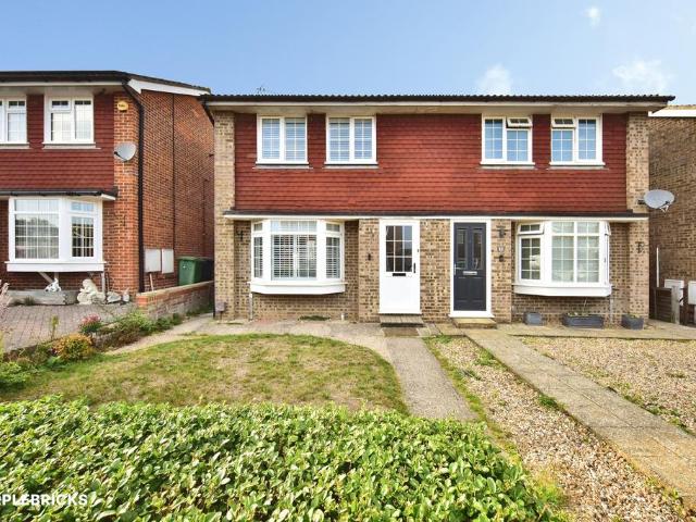 2 bedroom semi detached house for sale
