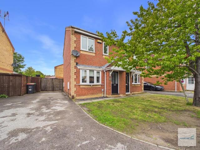 2 bedroom semi detached house for sale