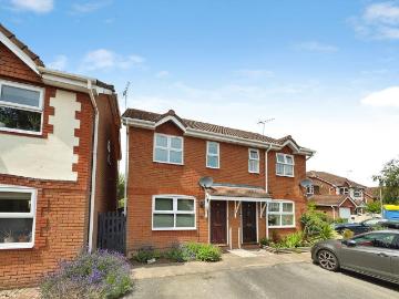 2 bedroom semi detached house for sale
