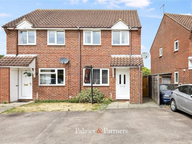 2 bedroom semi detached house for sale