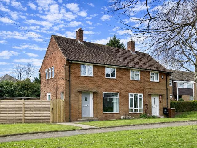 2 bedroom semi detached house for sale