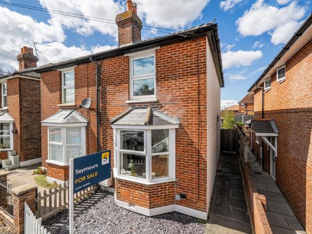 2 bedroom semi detached house for sale