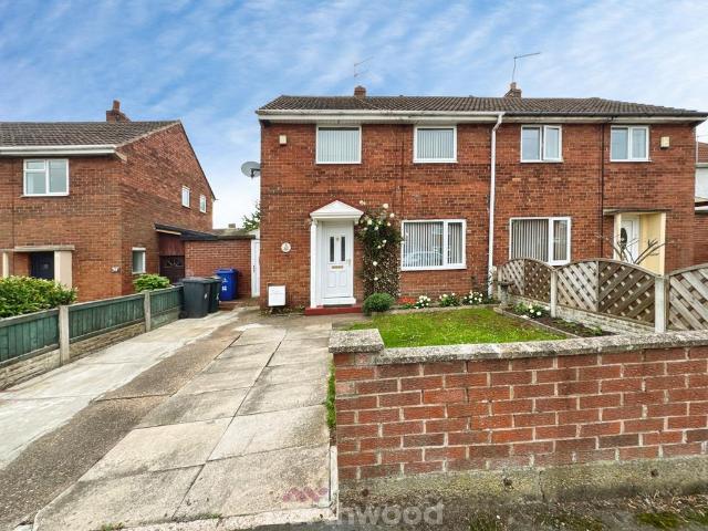 2 bedroom semi detached house for sale