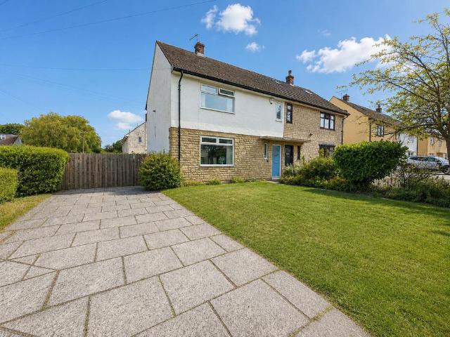 2 bedroom semi detached house for sale