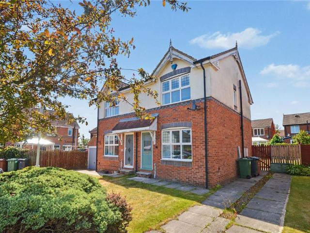 2 bedroom semi detached house for sale