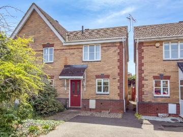 2 bedroom semi detached house for sale