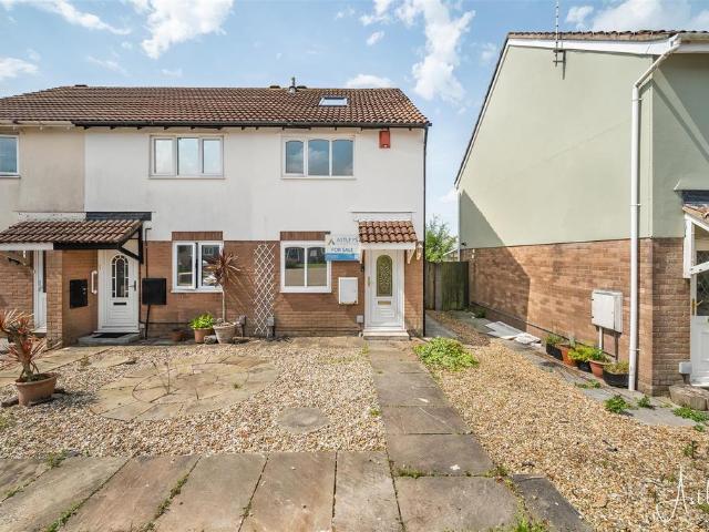2 bedroom semi detached house for sale
