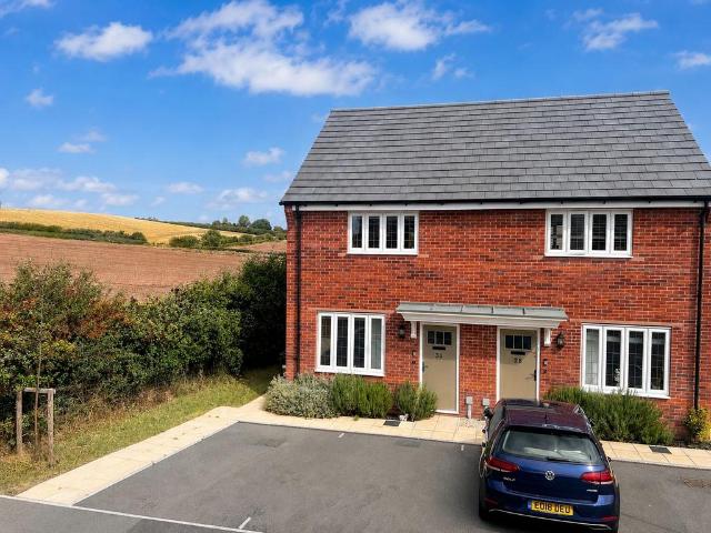 2 bedroom semi detached house for sale