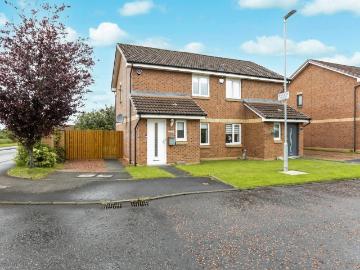 2 bedroom semi detached house for sale