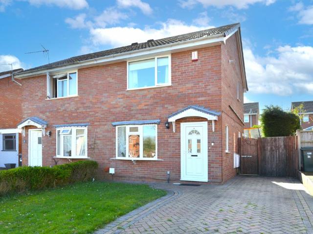 2 bedroom semi detached house for sale