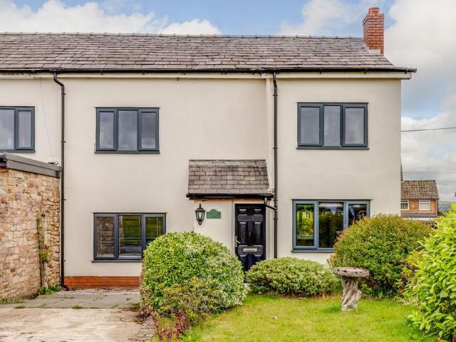2 bedroom semi detached house for sale