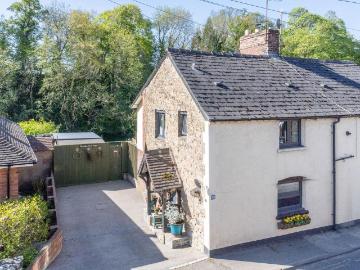2 bedroom semi detached house for sale
