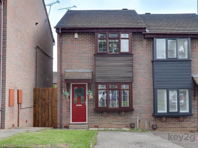 2 bedroom semi detached house for sale