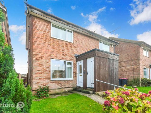 2 bedroom semi detached house for sale