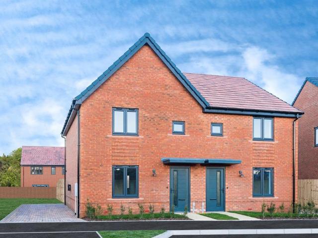 2 bedroom semi detached house for sale