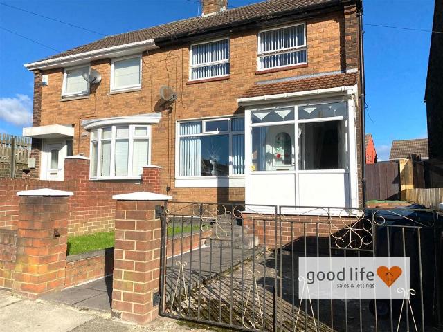 2 bedroom semi detached house for sale