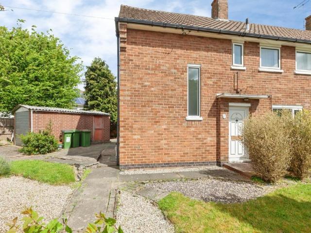 2 bedroom semi detached house for sale