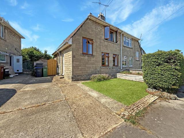 2 bedroom semi detached house for sale