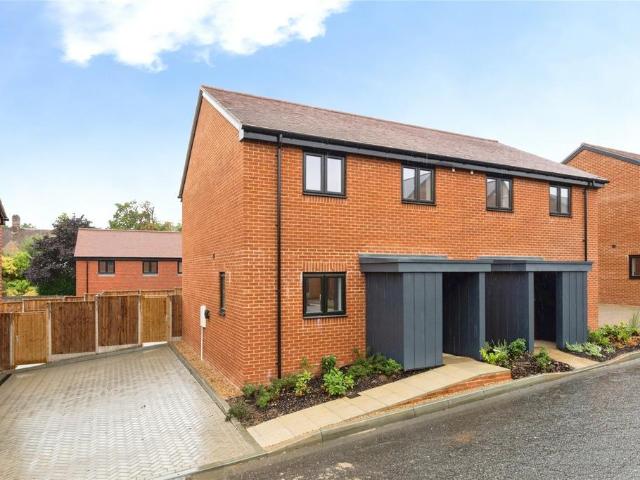 2 bedroom semi detached house for sale