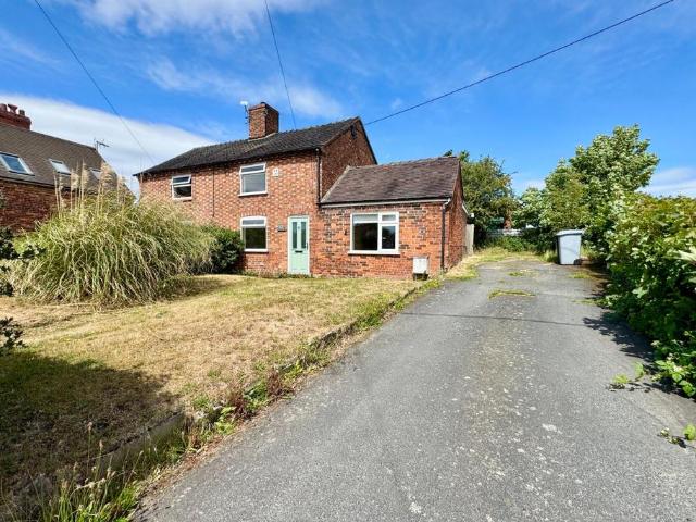 2 bedroom semi detached house for sale