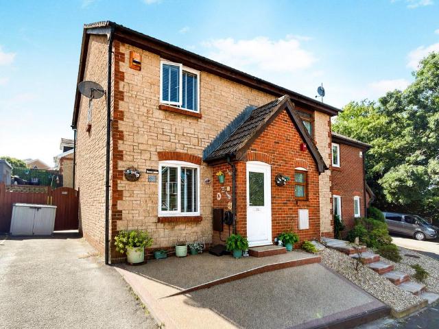 2 bedroom semi detached house for sale