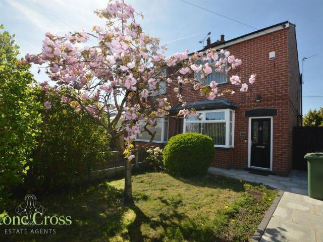 2 bedroom semi detached house for sale