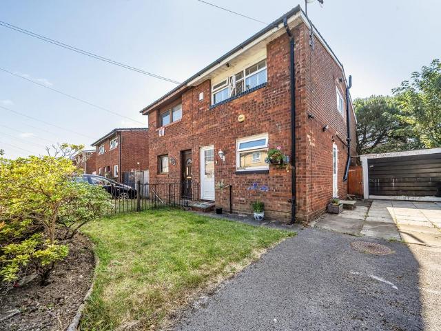 2 bedroom semi detached house for sale