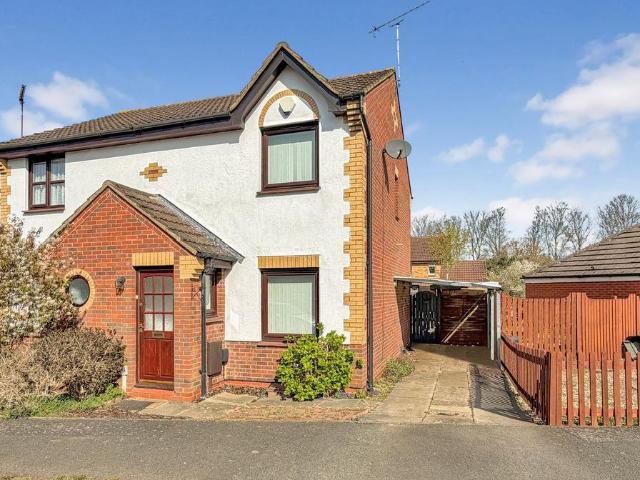 2 bedroom semi detached house for sale