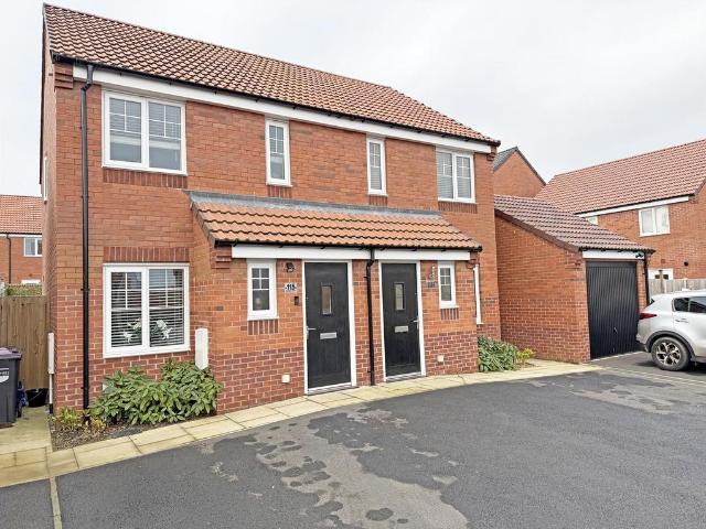 2 bedroom semi detached house for sale