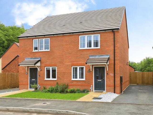 2 bedroom semi detached house for sale