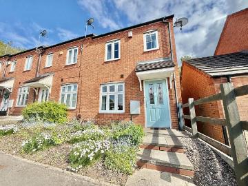 2 bedroom semi detached house for sale