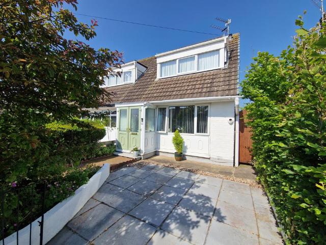 2 bedroom semi detached house for sale