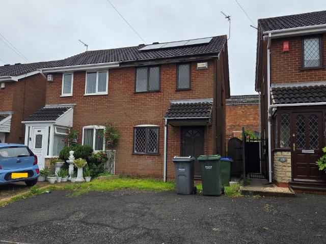 2 bedroom semi detached house for sale