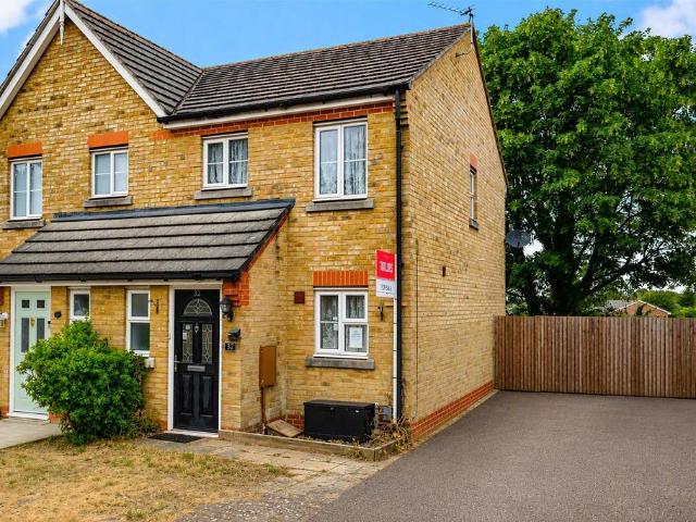 2 bedroom semi detached house for sale