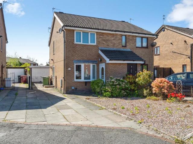2 bedroom semi detached house for sale