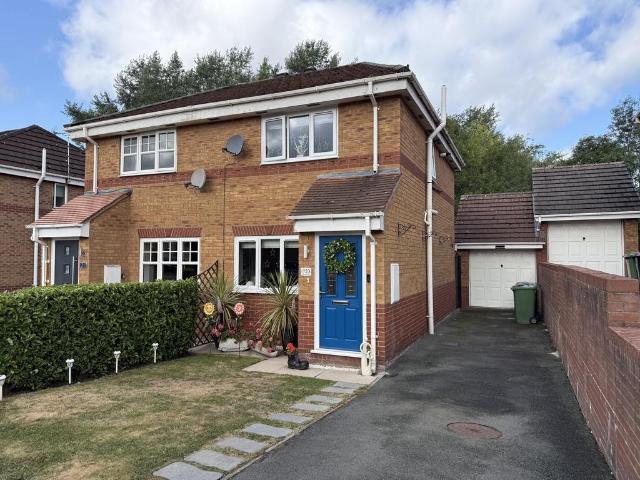 2 bedroom semi detached house for sale