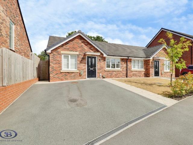 2 bedroom semi detached house for sale