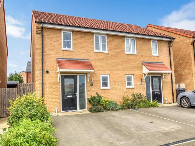 2 bedroom semi detached house for sale
